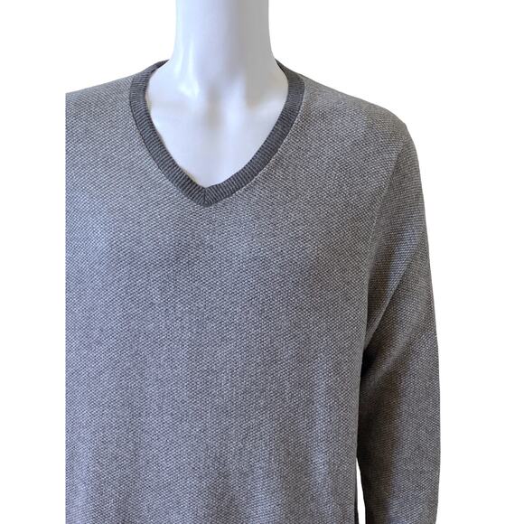 EDDIE BAUER Mens Size Large Gray White Cashmere Cotton V Neck Pullover Sweater - Picture 5 of 7